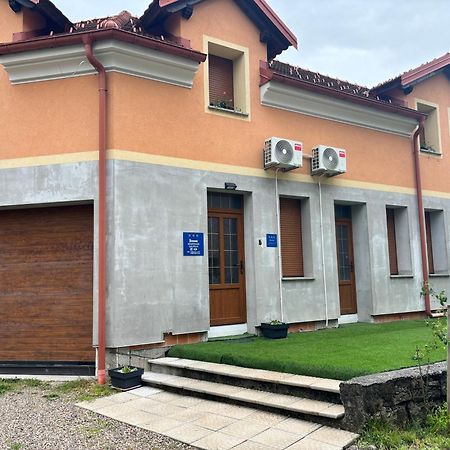 Apartman Galerija Ogulin Exteriör bild