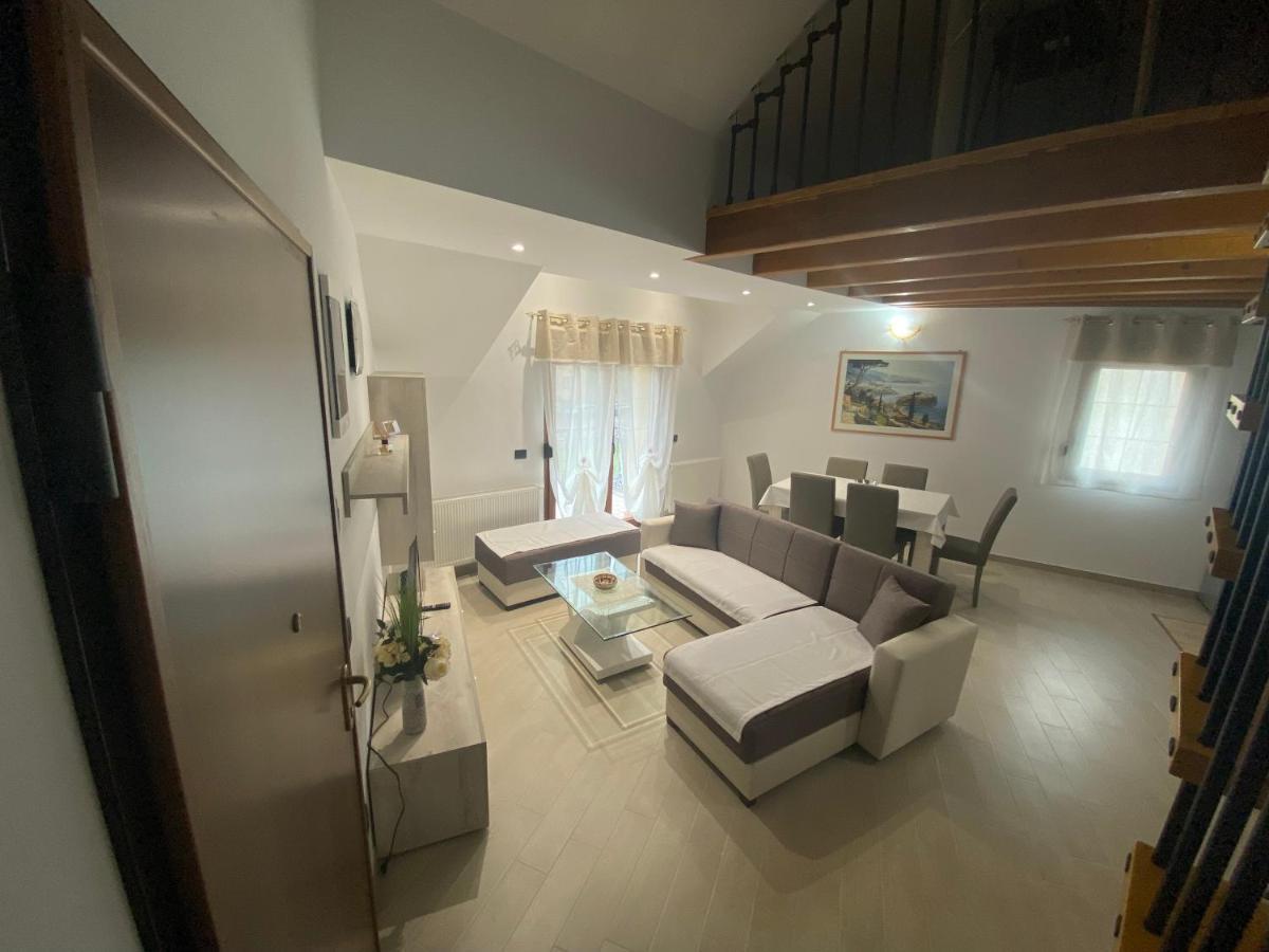 Apartman Galerija Ogulin Exteriör bild
