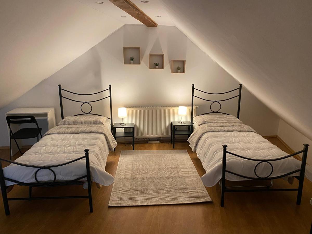 Apartman Galerija Ogulin Exteriör bild