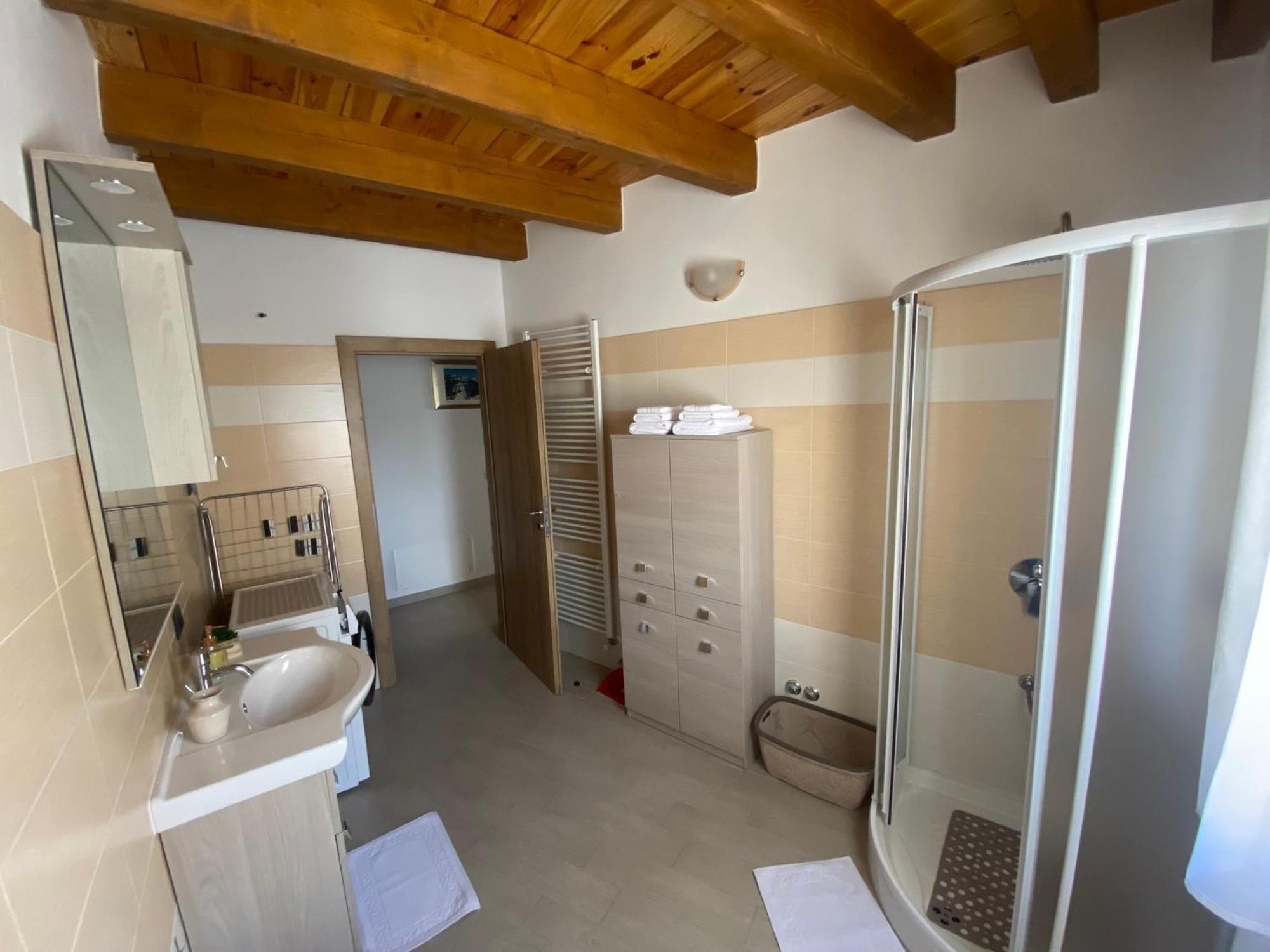 Apartman Galerija Ogulin Exteriör bild